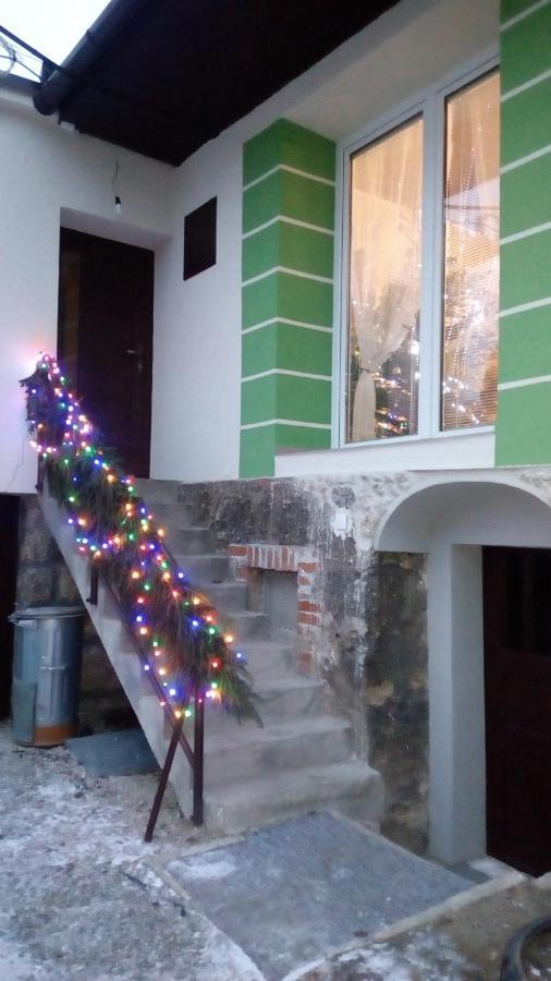 Apartman Lucky 5 Izbovy Rodinny Dom المظهر الخارجي الصورة