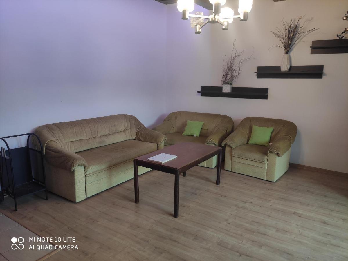 Apartman Lucky 5 Izbovy Rodinny Dom المظهر الخارجي الصورة